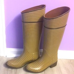 Rubber boots with houndstooth pattern size 8
